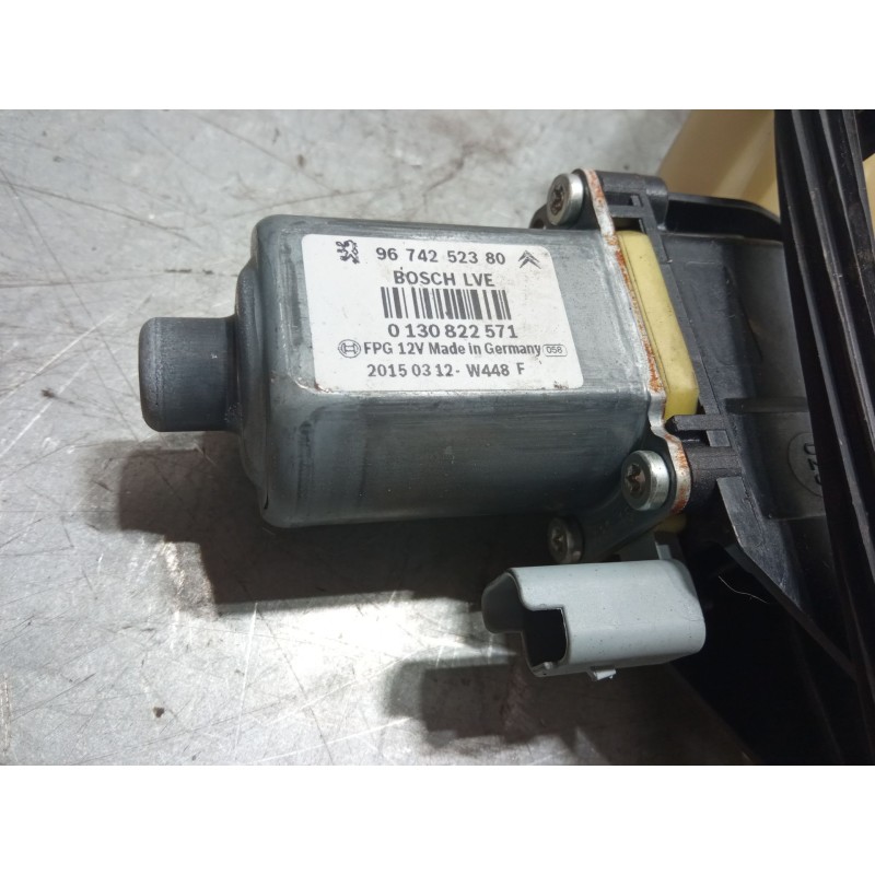 Recambio de elevalunas electrico delantero izquierdo para citroën c4 cactus 1.2 vti 82 referencia OEM IAM 9674252380  