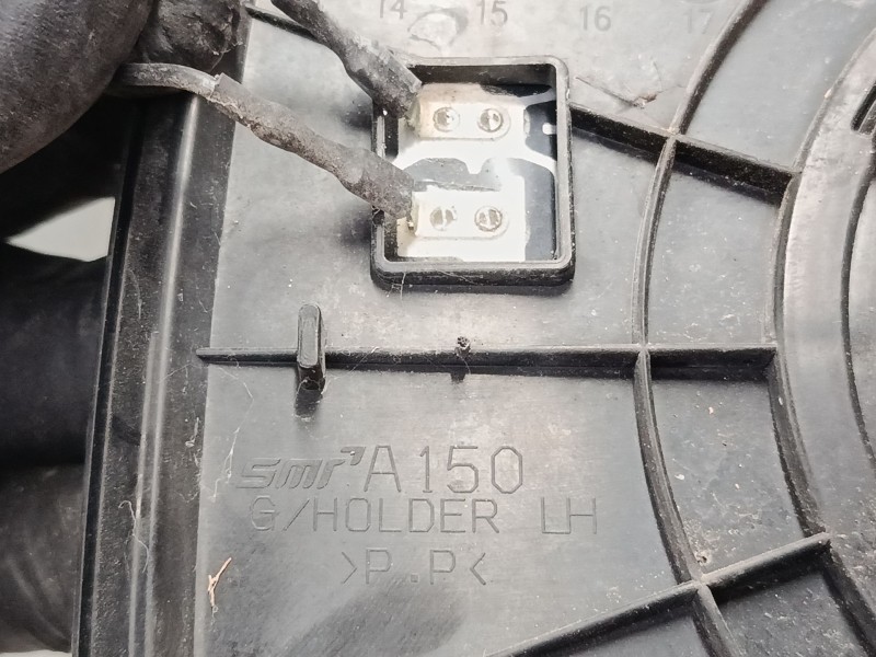 Recambio de cristal retrovisor izquierdo para ssangyong rodius ii 2.0 xdi referencia OEM IAM CARCASA CRUJIDA  