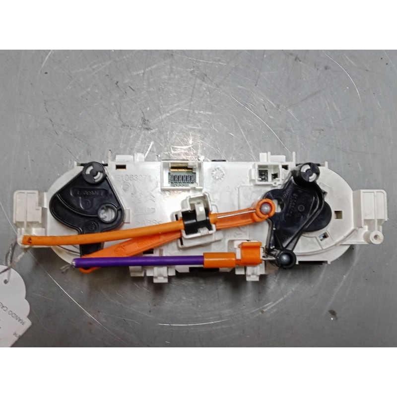 Recambio de mando calefaccion / a/a para peugeot 208 i (ca_, cc_) 1.2 vti 82 referencia OEM IAM 96722483ZD  