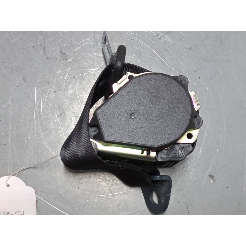 Recambio de cinturon seguridad trasero central para peugeot 208 i (ca_, cc_) 1.2 vti 82 referencia OEM IAM   