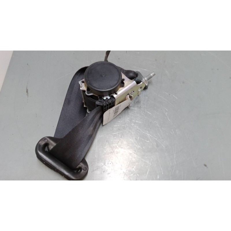 Recambio de cinturon seguridad trasero derecho para peugeot 208 i (ca_, cc_) 1.2 vti 82 referencia OEM IAM   