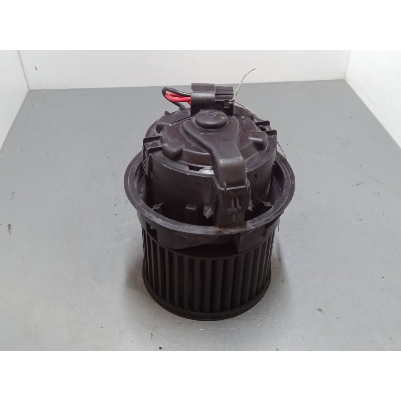 Recambio de motor calefaccion para peugeot 208 i (ca_, cc_) 1.2 vti 82 referencia OEM IAM T1013140A  