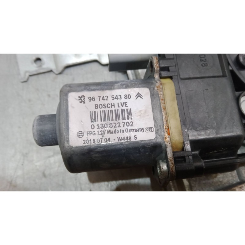 Recambio de elevalunas electrico delantero derecho para peugeot 208 i (ca_, cc_) 1.6 hdi / bluehdi 75 referencia OEM IAM 9674254