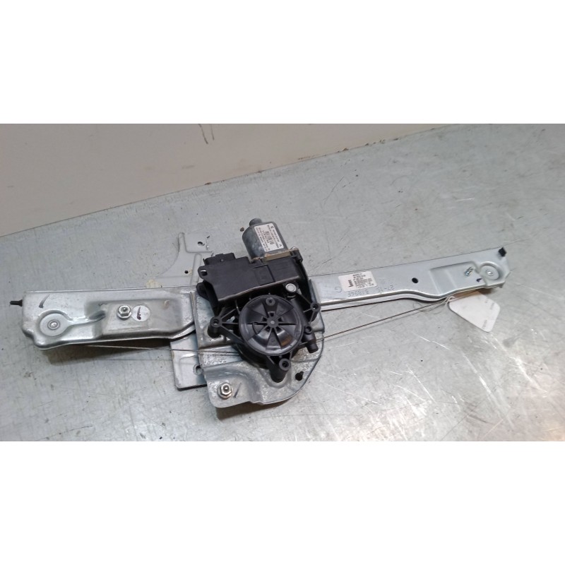 Recambio de elevalunas electrico delantero izquierdo para peugeot 208 i (ca_, cc_) 1.6 hdi / bluehdi 75 referencia OEM IAM 98060