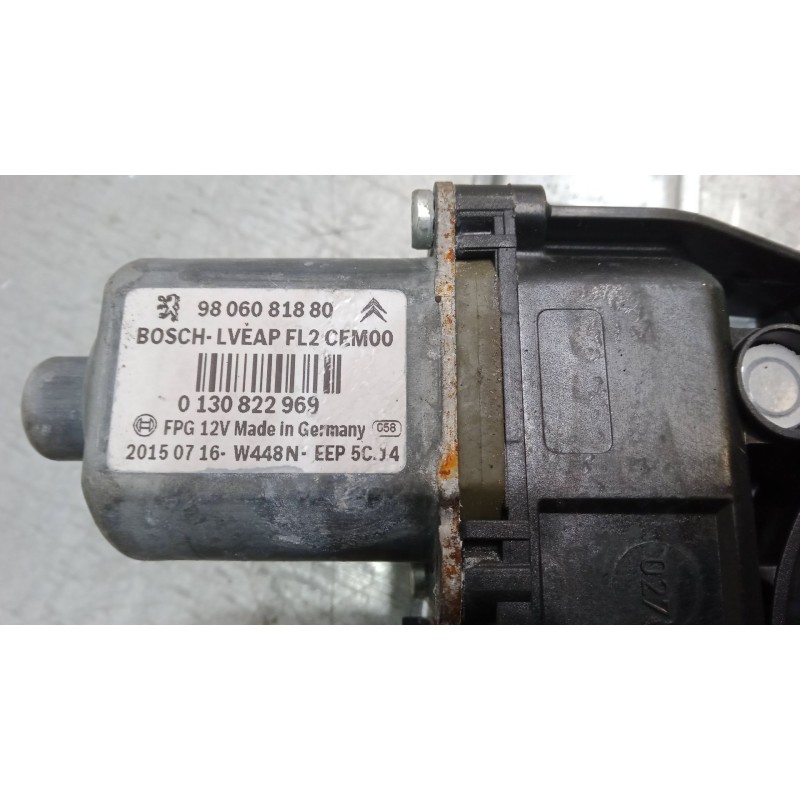Recambio de elevalunas electrico delantero izquierdo para peugeot 208 i (ca_, cc_) 1.6 hdi / bluehdi 75 referencia OEM IAM 98060