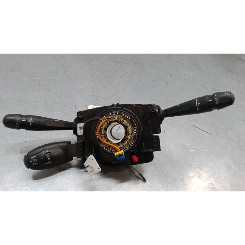 Recambio de mando luces para peugeot 208 i (ca_, cc_) 1.6 hdi / bluehdi 75 referencia OEM IAM 98081767ZD03  
