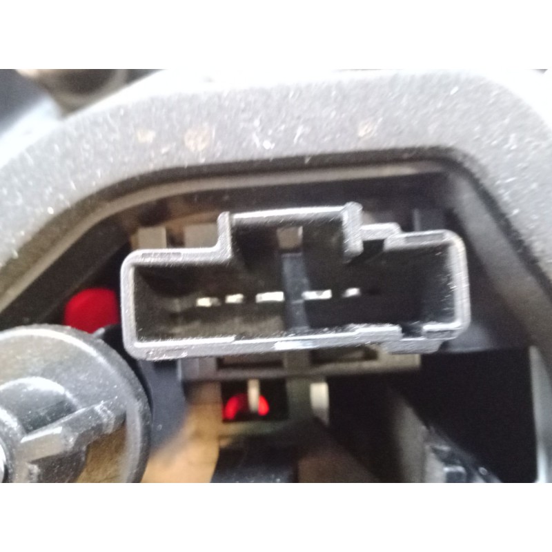 Recambio de piloto trasero derecho para peugeot 208 i (ca_, cc_) 1.6 hdi / bluehdi 75 referencia OEM IAM 98104305800  