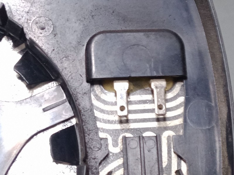 Recambio de cristal retrovisor izquierdo para peugeot 208 i (ca_, cc_) 1.6 hdi / bluehdi 75 referencia OEM IAM   