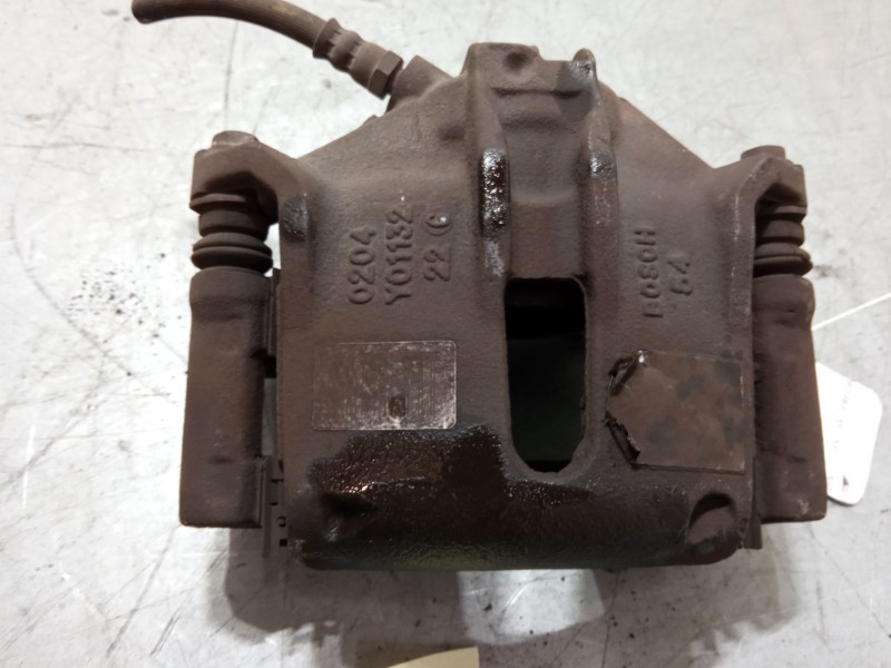 Recambio de pinza freno delantera derecha para peugeot 208 i (ca_, cc_) 1.2 vti 82 referencia OEM IAM   