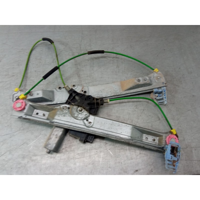 Recambio de elevalunas electrico izquierdo 3p para opel corsa d (s07) 1.4 (l08, l68) referencia OEM IAM 013188487  