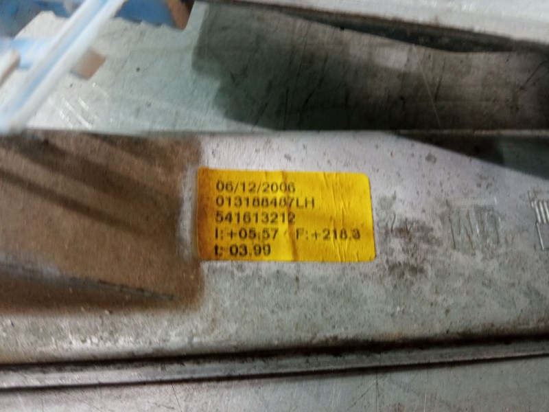 Recambio de elevalunas electrico izquierdo 3p para opel corsa d (s07) 1.4 (l08, l68) referencia OEM IAM 013188487  