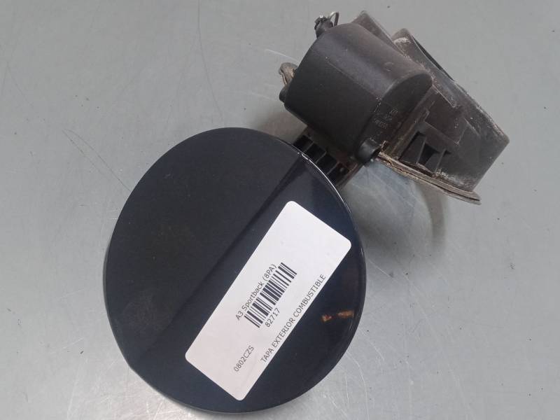 TAPA EXTERIOR COMBUSTIBLE 