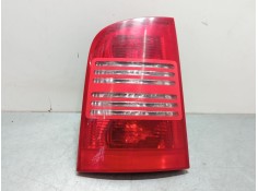 Recambio de piloto trasero izquierdo para skoda octavia i (1u2) 1.9 tdi referencia OEM IAM 1U9945095B  