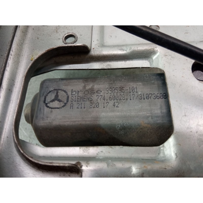 Recambio de elevalunas electrico delantero derecho para mercedes-benz clase c (w203) c 220 cdi (203.006) referencia OEM IAM A211