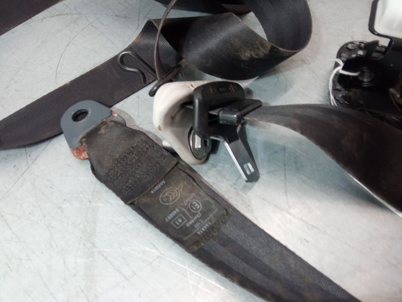 Recambio de cinturon seguridad delantero derecho para peugeot partner tepee 1.6 bluehdi 100 referencia OEM IAM   