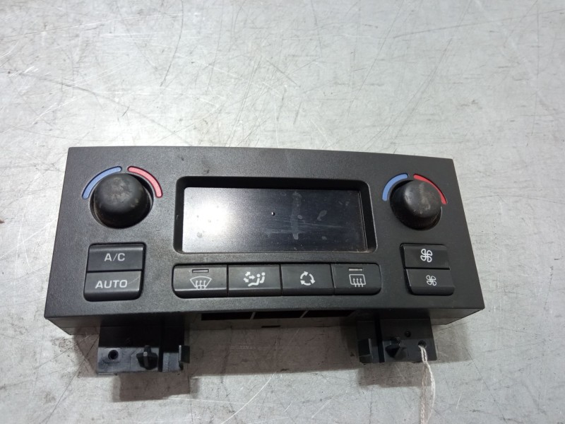 Recambio de mando climatizador para peugeot partner tepee 1.6 bluehdi 100 referencia OEM IAM 967664327701  