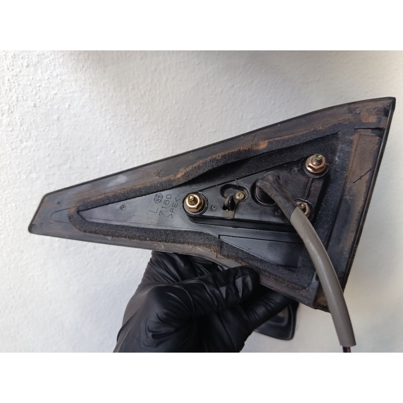 Recambio de retrovisor electrico izquierdo para toyota corolla verso (_e12_) 2.0 d-4d (cde120_) referencia OEM IAM   