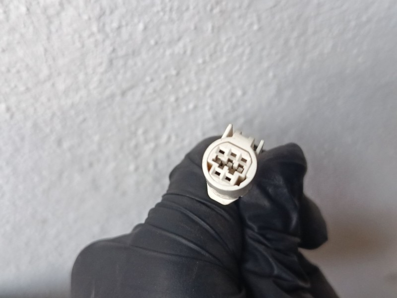 Recambio de retrovisor electrico izquierdo para toyota corolla verso (_e12_) 2.0 d-4d (cde120_) referencia OEM IAM   