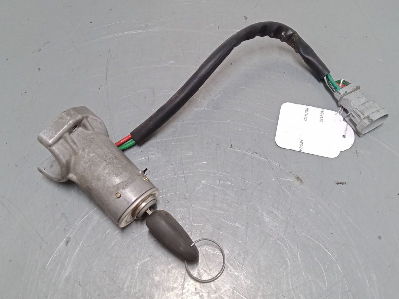 Recambio de clausor para iveco camion transporte botellas o bombonas 50c13 referencia OEM IAM   