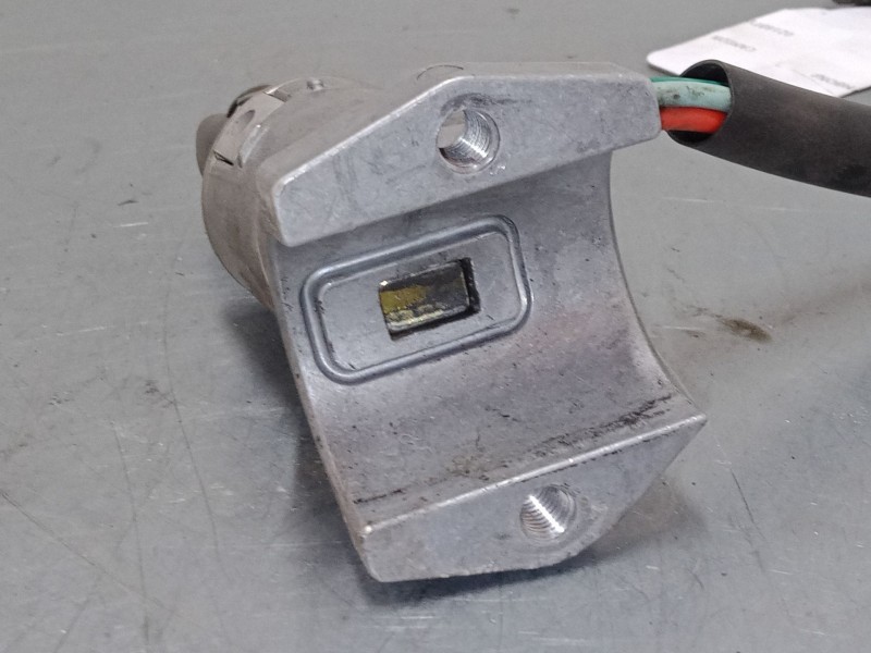 Recambio de clausor para iveco camion transporte botellas o bombonas 50c13 referencia OEM IAM   