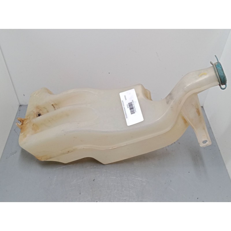 Recambio de deposito limpiaparabrisas para iveco daily ii caja/chasis 35-12 k (15130311, 15130411, 15131111, 15131204,... refere