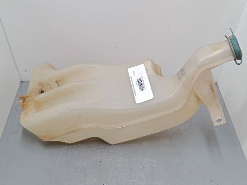 Recambio de deposito limpiaparabrisas para iveco daily ii caja/chasis 35-12 k (15130311, 15130411, 15131111, 15131204,... refere