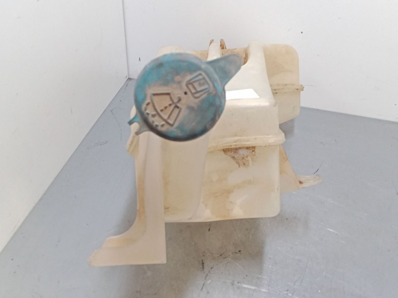 Recambio de deposito limpiaparabrisas para iveco daily ii caja/chasis 35-12 k (15130311, 15130411, 15131111, 15131204,... refere