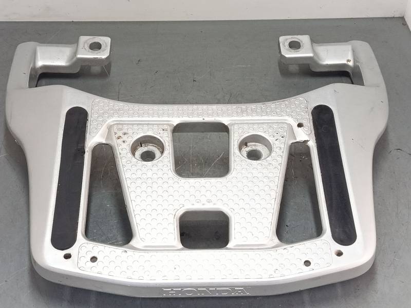 ASIDERO TRASERO MOTO 81300MCB6100 