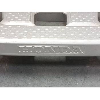 ASIDERO TRASERO MOTO 81300MCB6100 