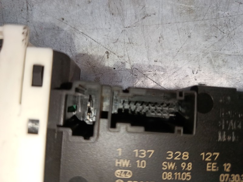 Recambio de elevalunas electrico delantero derecho para peugeot 407 (6d_) 2.0 16v (6drfjc, 6drfje, 6drfjf) referencia OEM IAM   