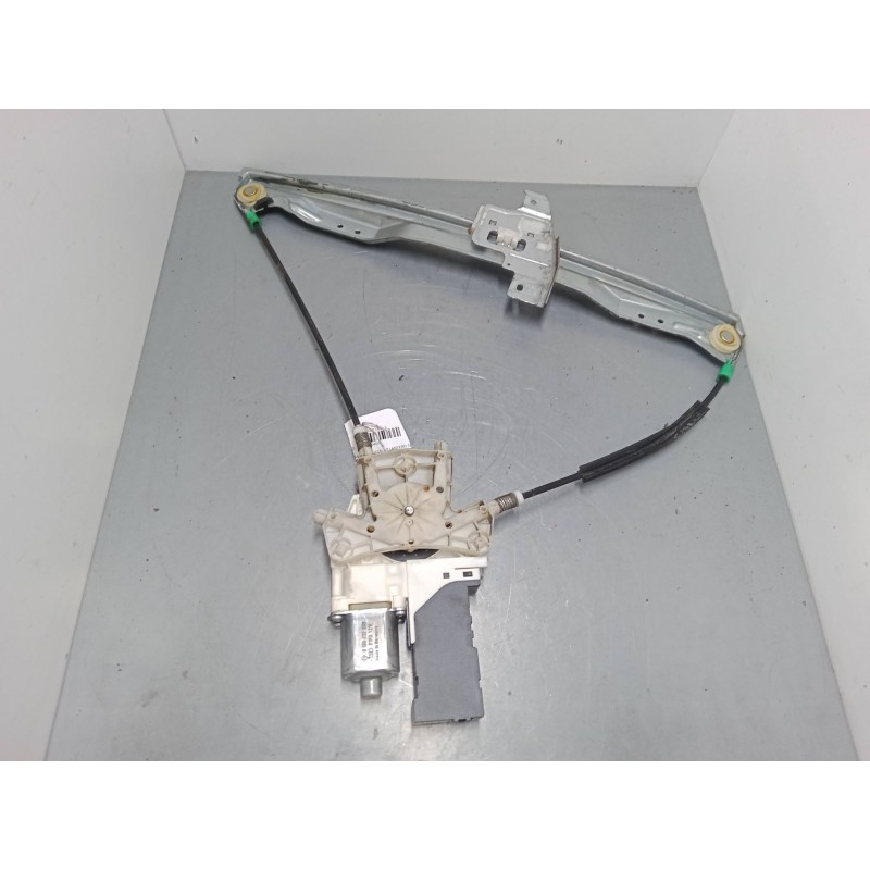 Recambio de elevalunas electrico delantero izquierdo para peugeot 407 (6d_) 2.0 16v (6drfjc, 6drfje, 6drfjf) referencia OEM IAM 