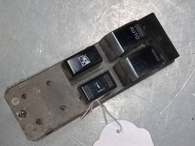 MANDO ELEVALUNAS DELANTERO IZQUIERDO 
