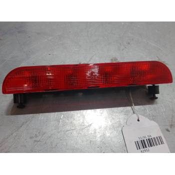 LUZ CENTRAL DE FRENO 