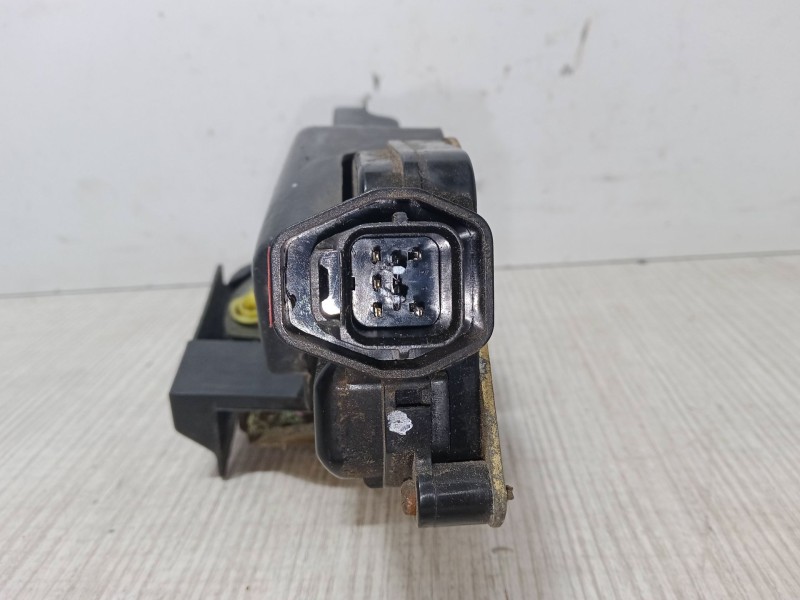 Recambio de cerradura puerta trasera derecha para hyundai matrix (fc) 1.5 crdi referencia OEM IAM    Recambio de cerradura puerta trasera derecha para hyundai matrix (fc) 1.5 crdi referencia OEM IAM
