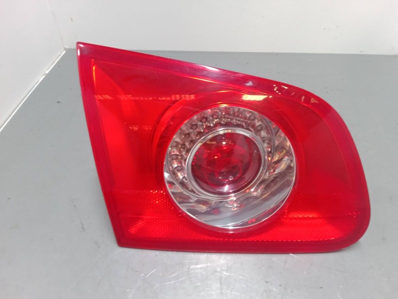 Recambio de piloto trasero porton izquierdo para volkswagen passat b6 variant (3c5) 2.0 tdi referencia OEM IAM 3C9945093  