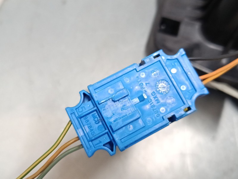 Recambio de airbag salpicadero para peugeot 208 i (ca_, cc_) 1.4 hdi referencia OEM IAM 9672848580  