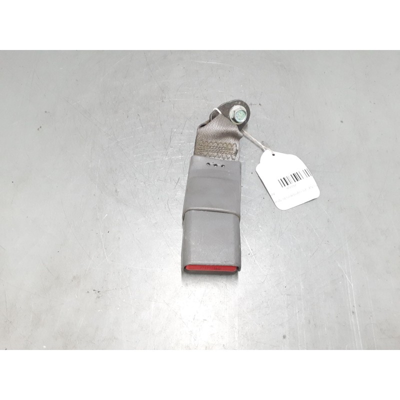 Recambio de cinturon seguridad delantero central para isuzu d-max i (tfr, tfs) 3.0 ditd (tfr85_) referencia OEM IAM   