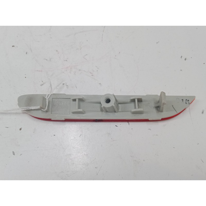 Recambio de catadioptrico trasero derecho para nissan qashqai ii (j11, j11_) 1.3 dig-t referencia OEM IAM 25023005  