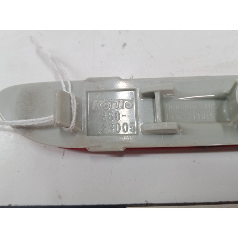 Recambio de catadioptrico trasero derecho para nissan qashqai ii (j11, j11_) 1.3 dig-t referencia OEM IAM 25023005  