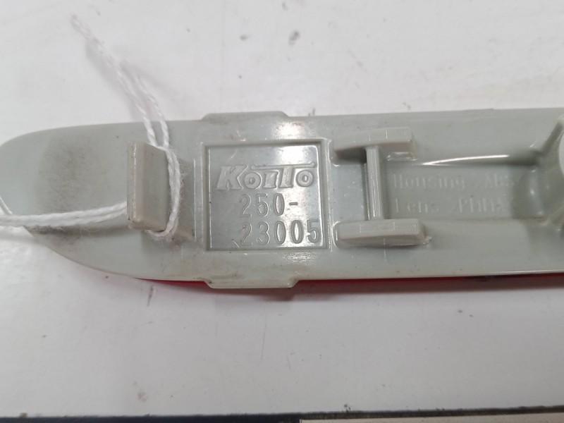 Recambio de catadioptrico trasero derecho para nissan qashqai ii (j11, j11_) 1.3 dig-t referencia OEM IAM 25023005  