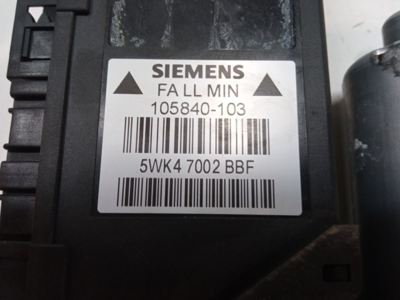 Recambio de motor elevaluna delantero izquierdo para audi a4 b6 avant (8e5) 1.9 tdi referencia OEM IAM   