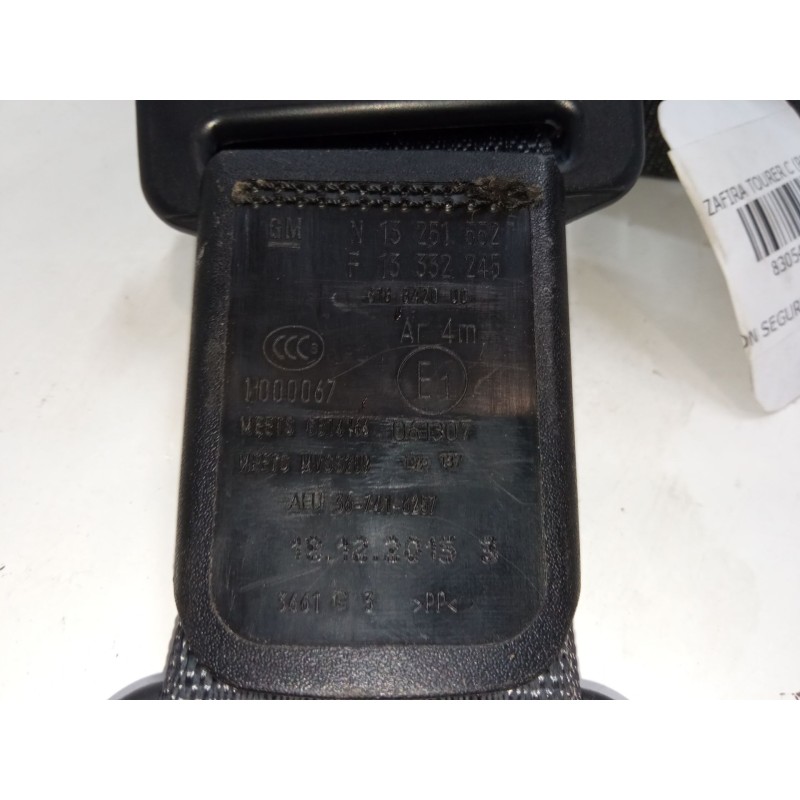 Recambio de cinturon seguridad trasero central para opel zafira tourer c (p12) 1.6 cdti (75) referencia OEM IAM   