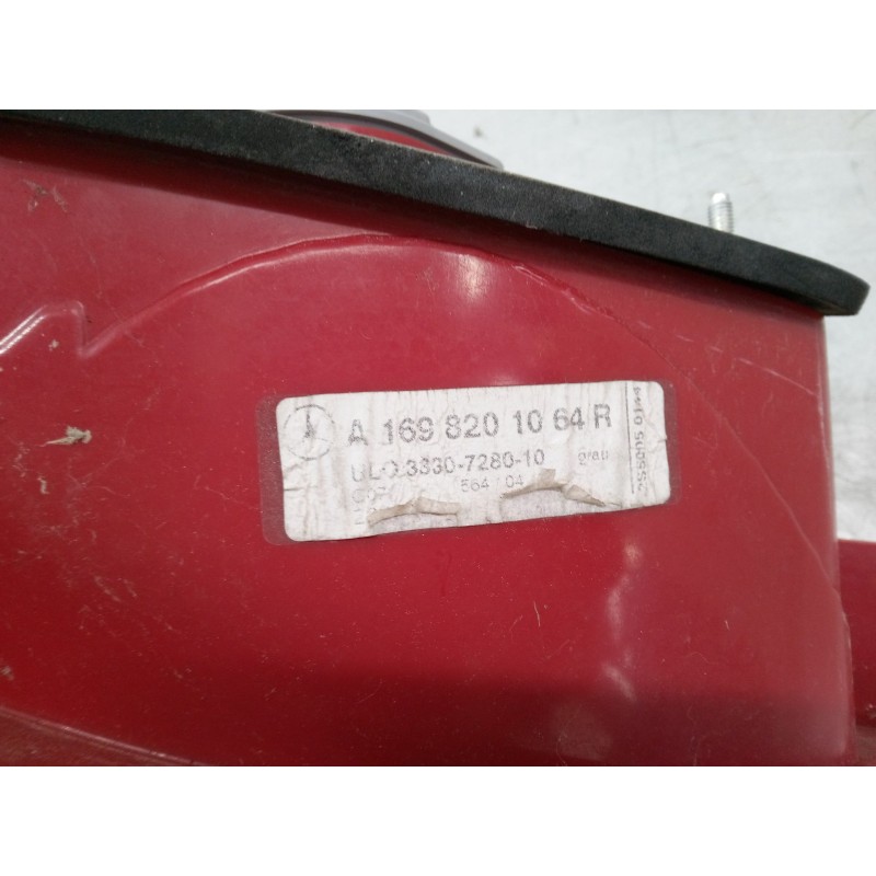 Recambio de piloto trasero derecho para mercedes-benz clase a (w169) a 170 (169.032, 169.332) referencia OEM IAM A1698201064R  