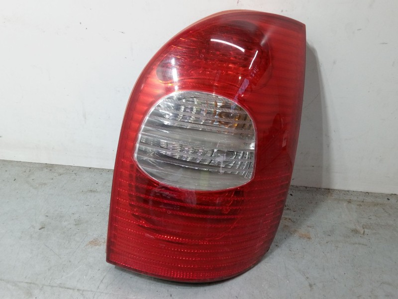 Recambio de piloto trasero derecho para citroën xsara picasso (n68) 1.6 hdi referencia OEM IAM   