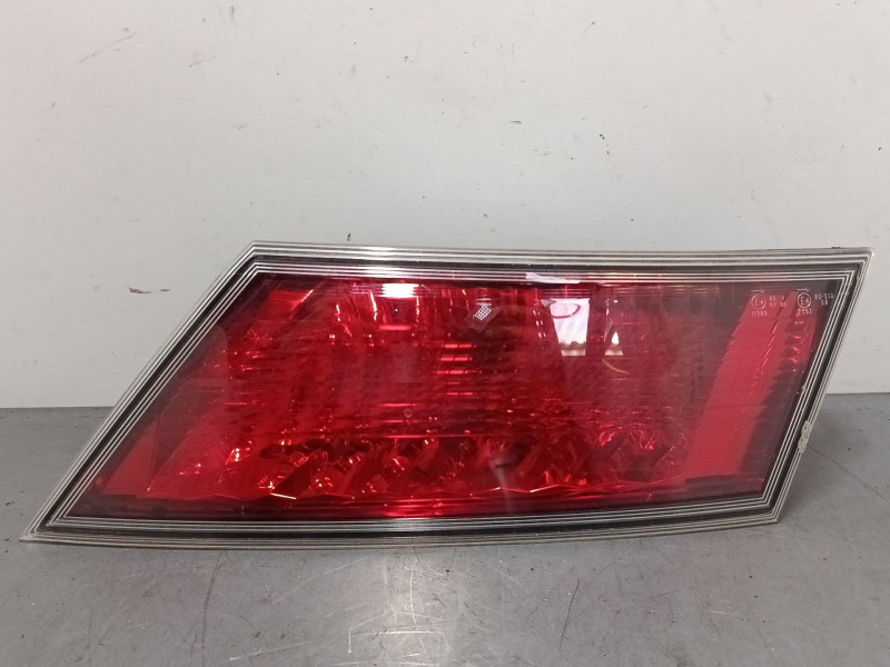 Recambio de piloto trasero porton derecho para honda civic viii hatchback (fn, fk) 1.8 (fn1, fk2) referencia OEM IAM 22616721  