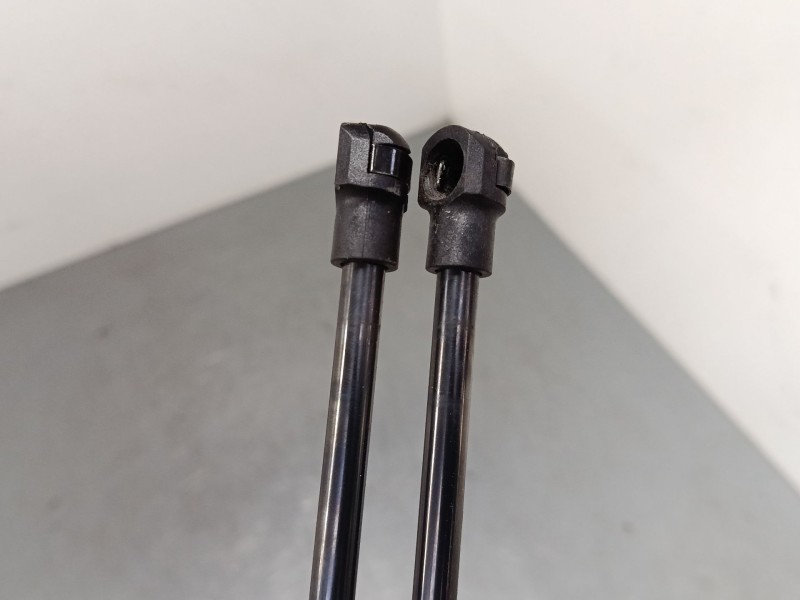 Recambio de amortiguadores malet/porton para honda civic viii hatchback (fn, fk) 1.8 (fn1, fk2) referencia OEM IAM   