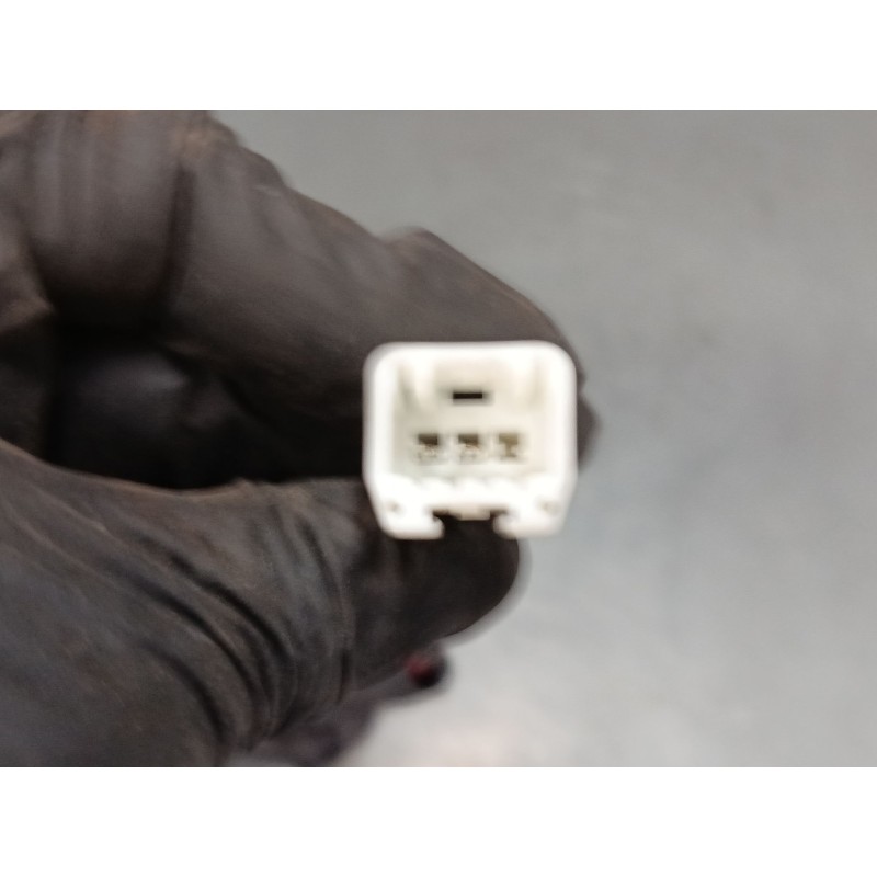 Recambio de anclaje cinturon delantero izquierdo para honda civic viii hatchback (fn, fk) 1.8 (fn1, fk2) referencia OEM IAM   