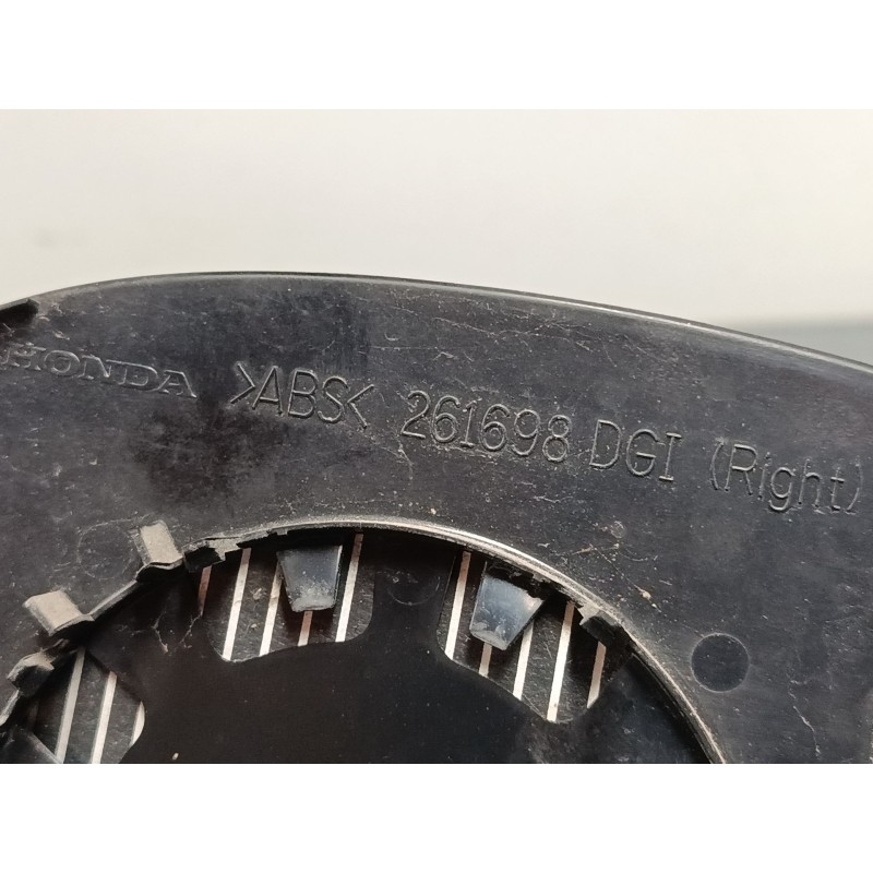 Recambio de cristal retrovisor derecho para honda civic viii hatchback (fn, fk) 1.8 (fn1, fk2) referencia OEM IAM 261698  