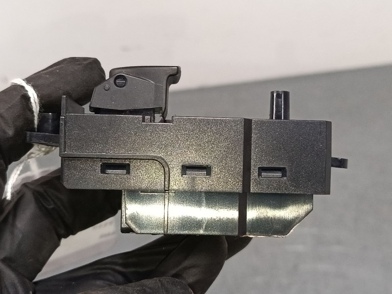 Recambio de mando elevalunas trasero derecho para honda civic viii hatchback (fn, fk) 1.8 (fn1, fk2) referencia OEM IAM 83740SMG