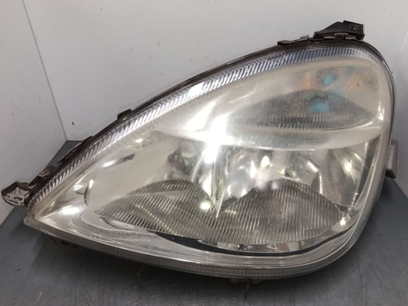 Recambio de faro izquierdo para mercedes-benz clase a (w168) a 210 (168.035, 168.135) referencia OEM IAM A1688202361  